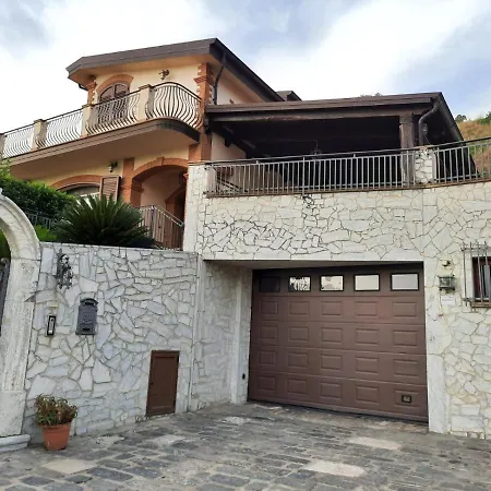 Maria Luxury *